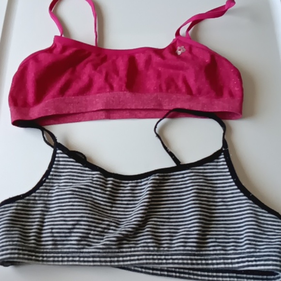 4pk XOXO Bundle training bras - Picture 2 of 2